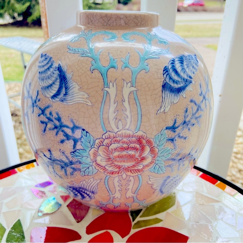 Gorgeous Old Vase-Asian Style, Globe Shaped, Pastel Blues, Green, Peach, Yellow - Picture 11 of 16
